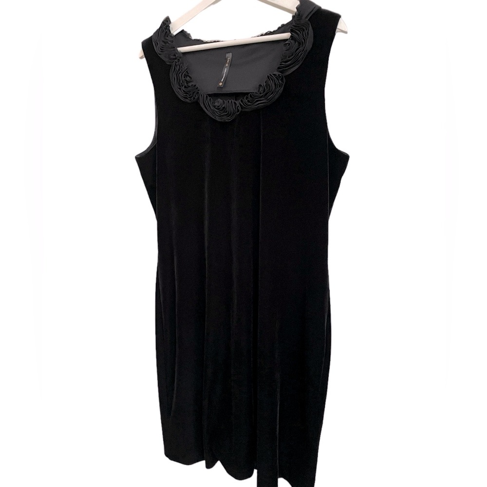 Lori M collection LBD  - Size XL